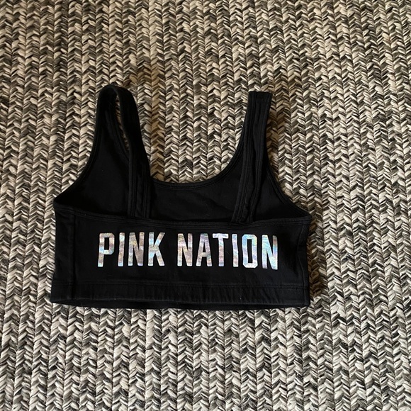 VS PINK Sports Bra-EUC - Picture 2 of 4